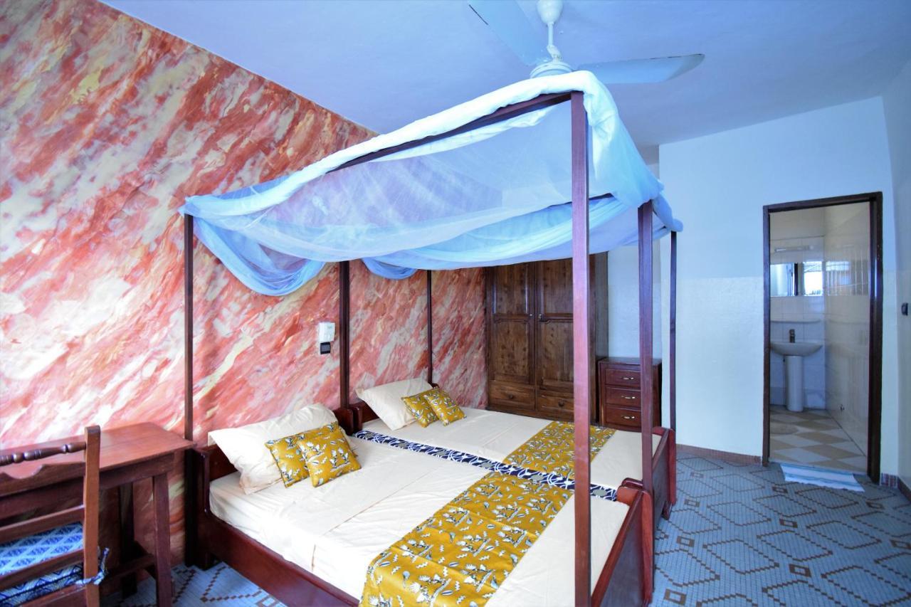 B&B Chez Rita Κοτονού Εξωτερικό φωτογραφία